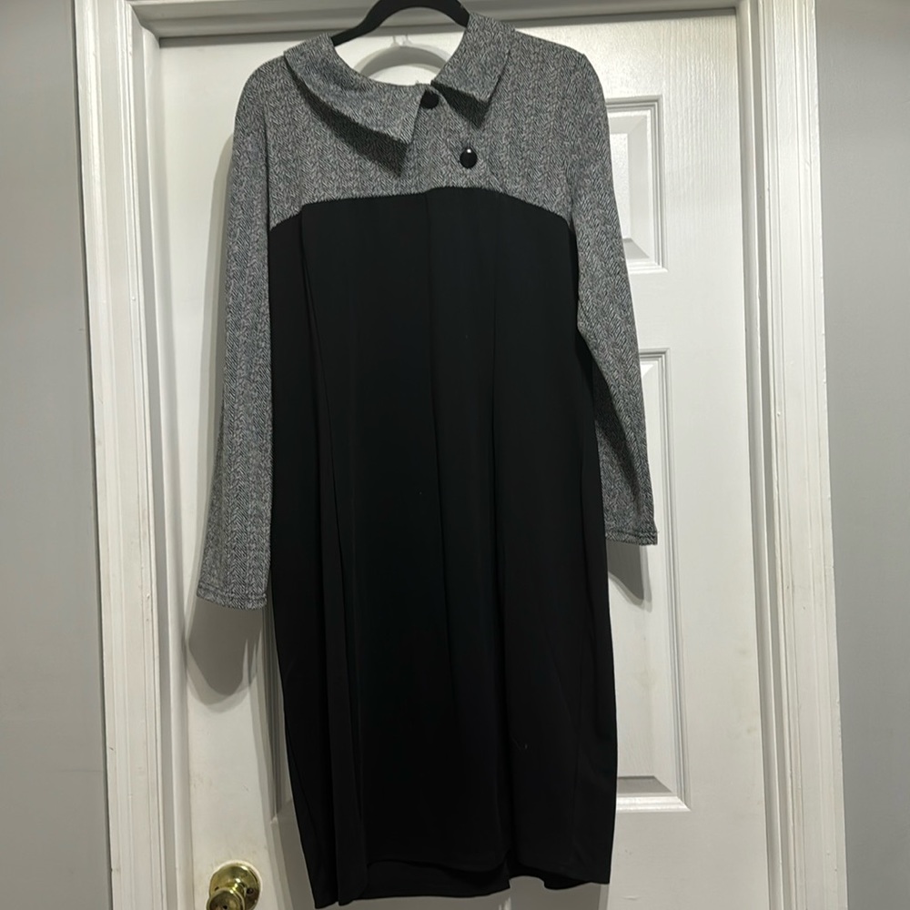 Homeyee Dress Sz 16